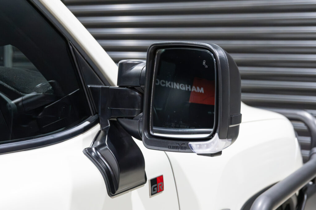 Clearview towing mirror fitted to Tania’s Toyota LC300