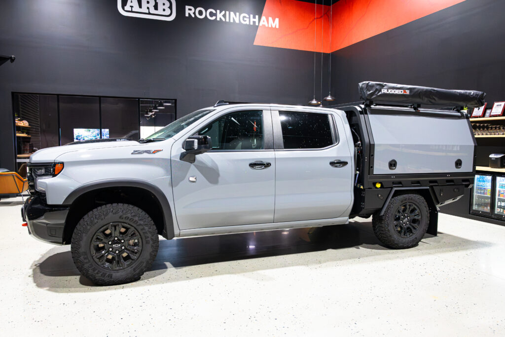 Chevrolet Silverado 1500 MITS Alloy tray and canopy build by ARB Rockingham