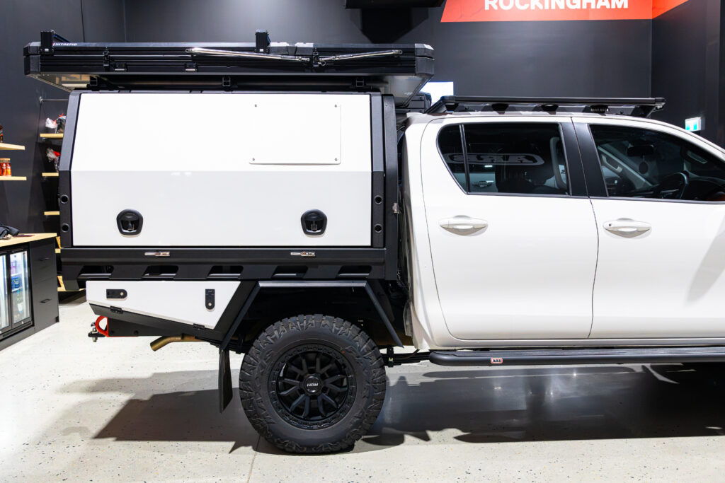Side view of the colour coded MITS Alloy canopy and undertray toolbox fitted to Michael’s Toyota Hilux